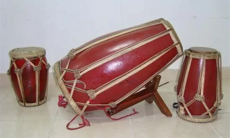 Alat Musik Kendang Alat Musik Kendang