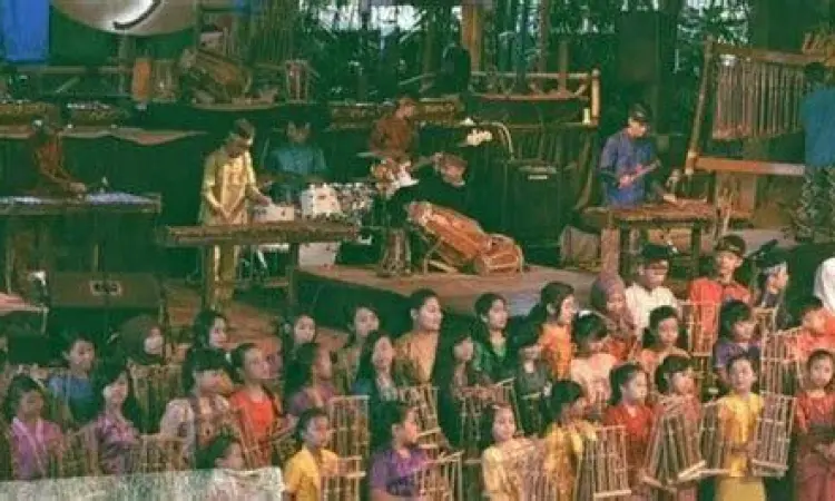 Seni musik Sunda tradisional