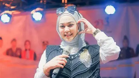 Profil Fauzana Penyanyi Profil Fauzana Penyanyi