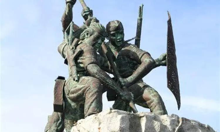 Monumen Pahlawan Monumen Pahlawan