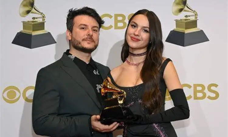 Proses Produksi Lagu Happier