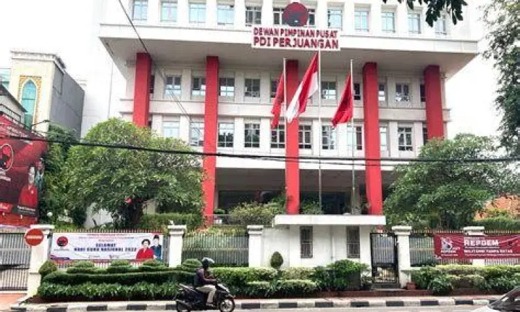 Simbol partai PDIP dan Gerindra