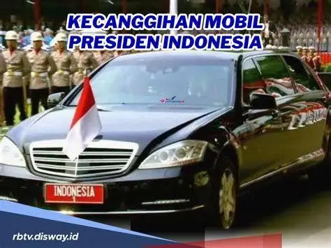 Simbol Garuda Pindad Simbol Garuda pada mobil dinas Prabowo