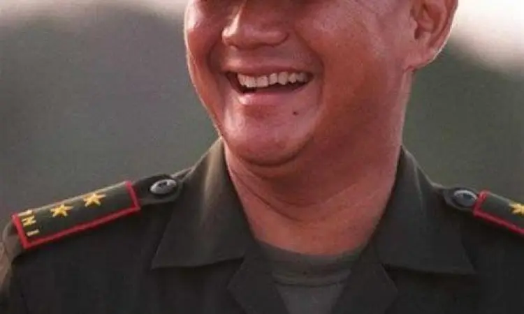 Karier Militer Prabowo Subianto Prabowo Subianto saat berdinas militer tahun 90-an