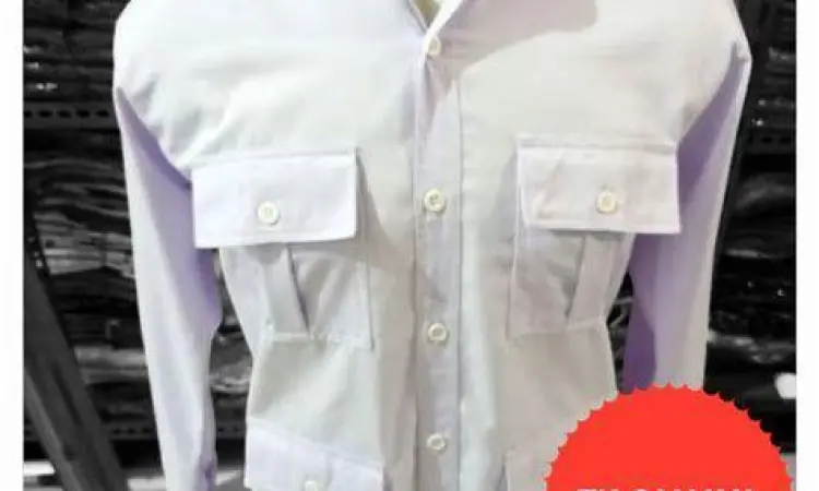 Kemeja safari kantong empat gaya Prabowo Subianto