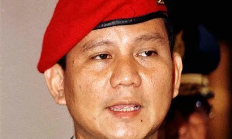 Prabowo Subianto saat menjabat Pangkostrad
