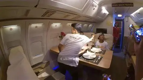 Interior VVIP Indonesia One Interior mewah pesawat kepresidenan Indonesia One