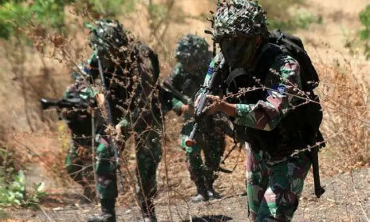 Latihan Sinergitas Aparat Latihan gabungan sinergi TNI dan Polri