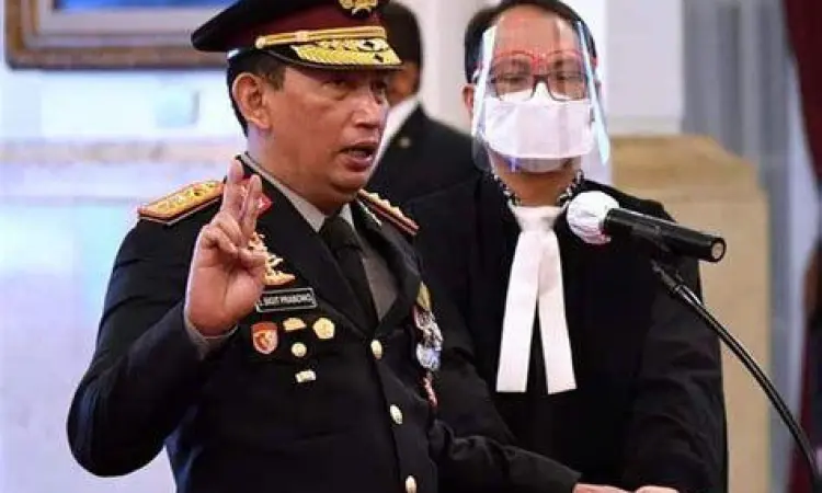 Pelantikan Listyo Sigit Prabowo sebagai Kapolri oleh Presiden