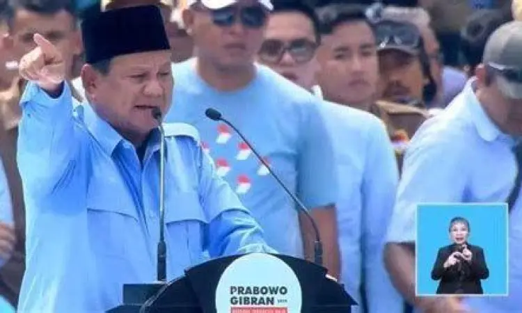 Kampanye Prabowo Subianto bersama pendukung Gerindra