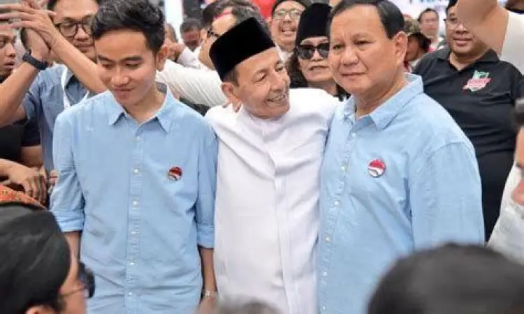 Prabowo dan Gibran saat sowan ke kediaman Habib Luthfi