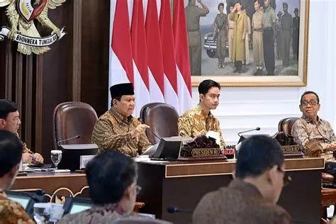Rapat Kabinet Perdana Rapat perdana kabinet merah putih
