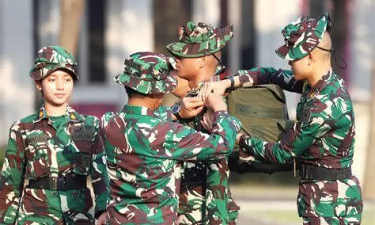 Aktivitas Kadet Unhan Kadet Unhan sedang melakukan latihan kedisiplinan