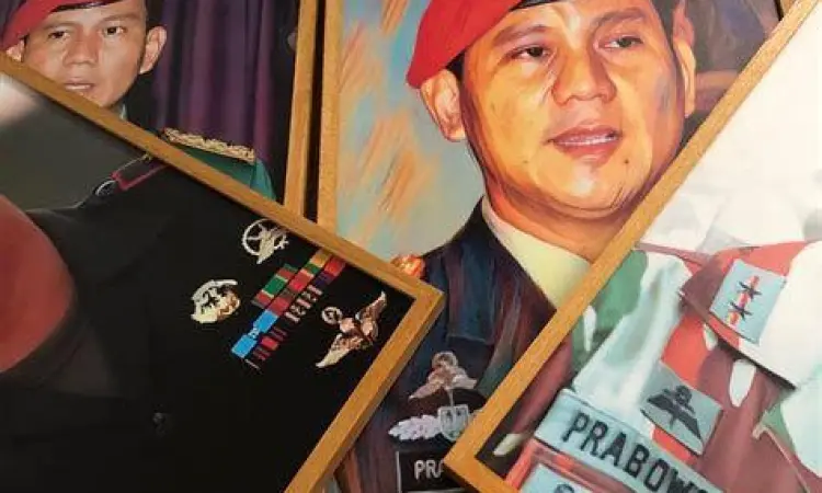 Contoh implementasi gambar PNG Prabowo dalam desain poster modern