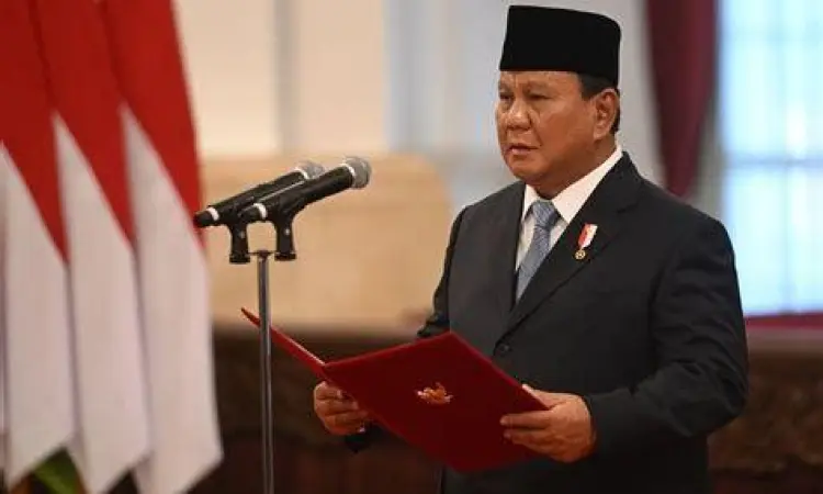 Prabowo Subianto menjalankan kegiatan keagamaan