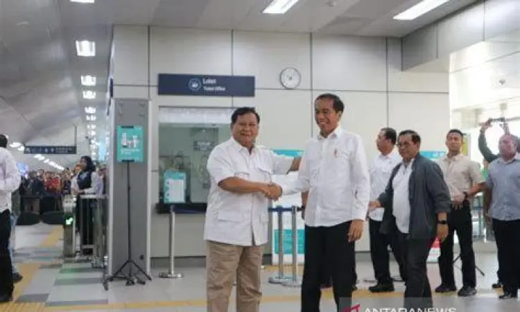 Rekonsiliasi Politik Nasional Pertemuan ikonik Prabowo dan Jokowi di MRT