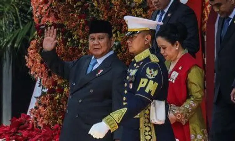 Transformasi Gaya Diplomatik Prabowo Subianto dalam setelan jas formal diplomatik