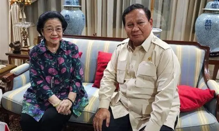 Prabowo Subianto saat mendampingi Megawati Soekarnoputri di Pilpres 2009