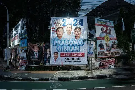 Visual Politik Modern Poster kampanye biru muda Prabowo Gibran
