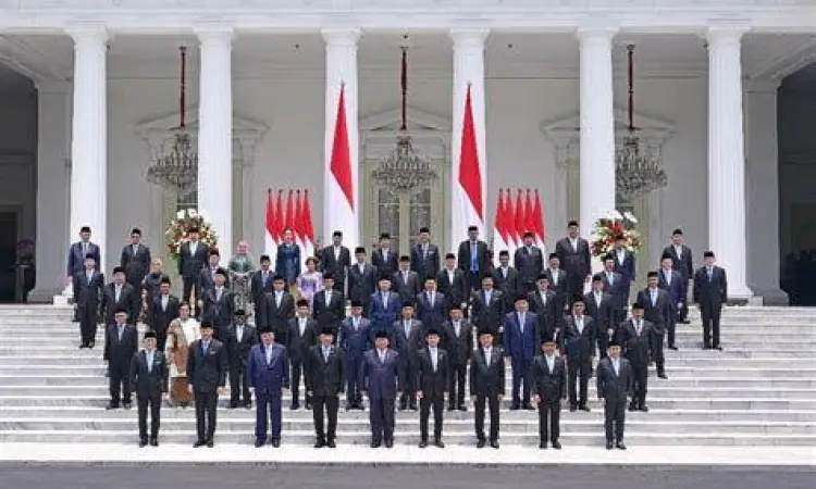 Rapat Koordinasi Sektor Ekonomi Menteri ekonomi kabinet prabowo gibran dalam rapat koordinasi