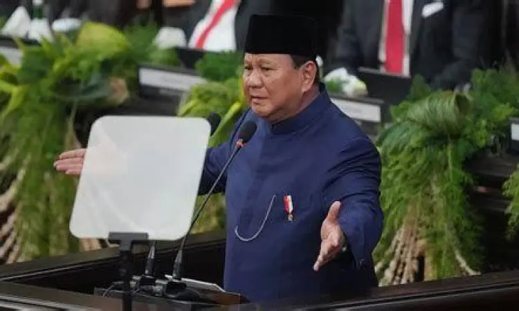 Analisis gaya orasi Prabowo Subianto yang tegas